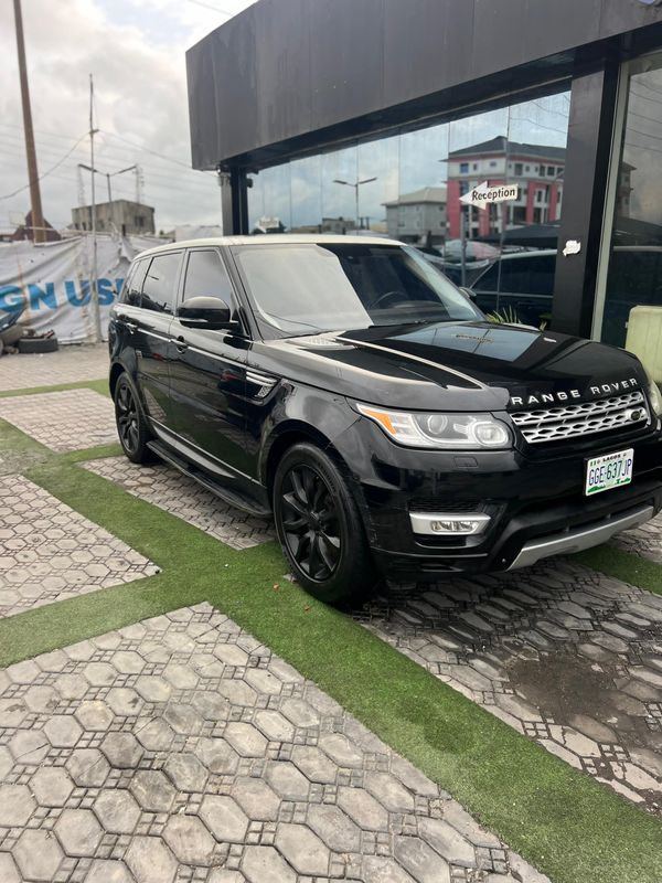 Thumbnail 4 of 2015 Land Rover Range Rover Sport